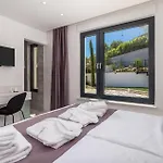 Luxurious In Apartment Malinska